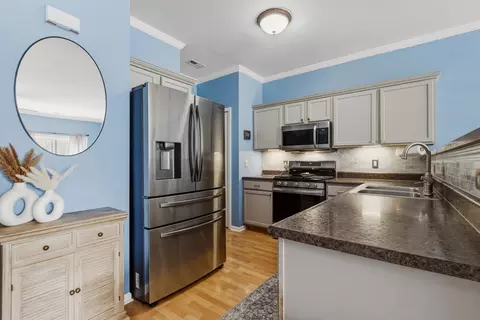 Kitchen - 1748 Springtime Ct, Dyer, IN 46311 photo 2 of 3