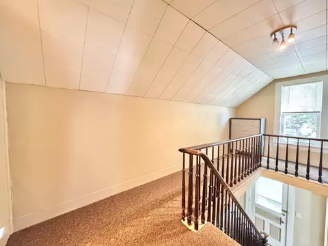 Entry Way - 607 E Chamberlin St, Dixon, IL 61021 photo 2 of 2