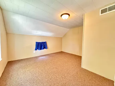 Bedroom - 607 E Chamberlin St, Dixon, IL 61021 photo 2 of 3
