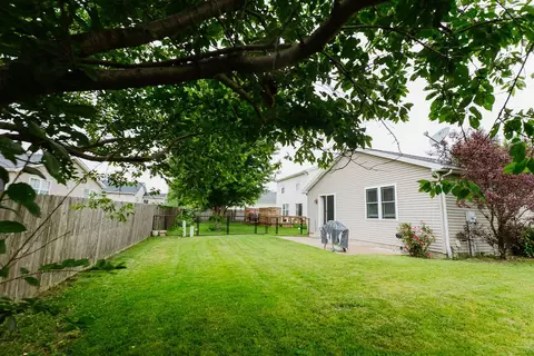 Exterior - 3413 Mcniff Dr, Bloomington, IL 61704 photo 9 of 17