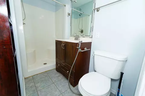 Bath - 3413 Mcniff Dr, Bloomington, IL 61704 photo 1 of 4