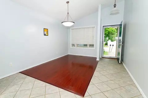 Living - 3413 Mcniff Dr, Bloomington, IL 61704 photo 1 of 4
