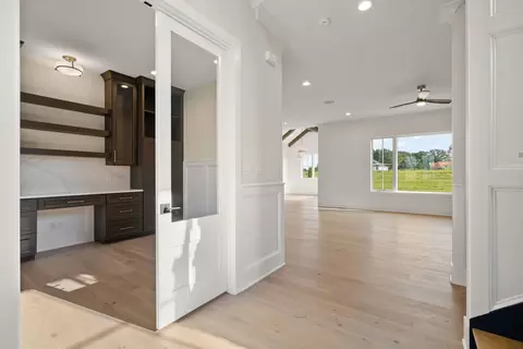 Entry Way - 13822 Waterleaf Dr, Saint John, IN 46373 photo 5 of 11