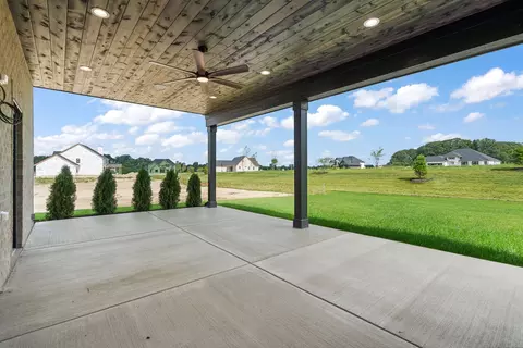 Exterior - 13822 Waterleaf Dr, Saint John, IN 46373 photo 8 of 9