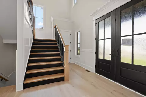 Entry Way - 13822 Waterleaf Dr, Saint John, IN 46373 photo 2 of 11