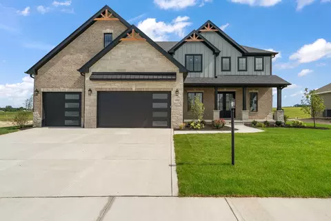 Exterior - 13822 Waterleaf Dr, Saint John, IN 46373 photo 5 of 9