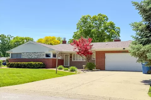 6200 W 128th St, Palos Heights, IL 60463