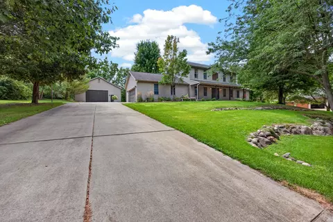 Exterior - 9123 Hardesty Run, Bloomington, IL 61705 photo 16 of 16