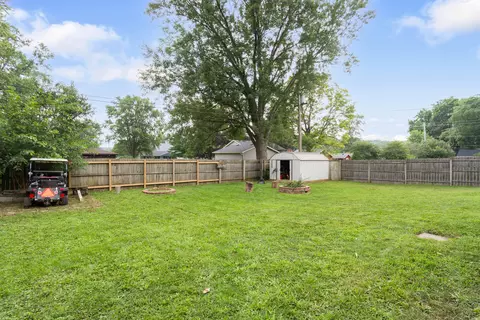 Exterior - 1507 Sunset Dr, Mchenry, IL 60051 photo 7 of 8