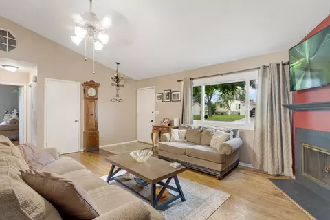 Other - 1507 Sunset Dr, Mchenry, IL 60051 photo 1 of 6