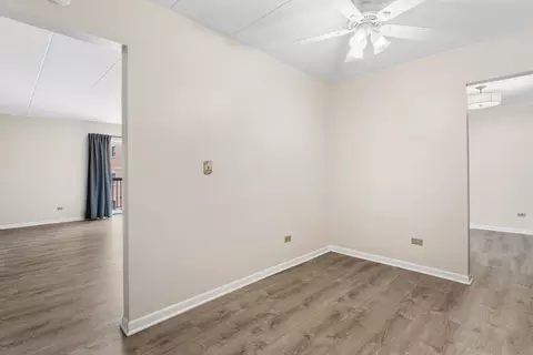 Dining - 900 S River Rd #4F, Des Plaines, IL 60016 photo 3 of 3