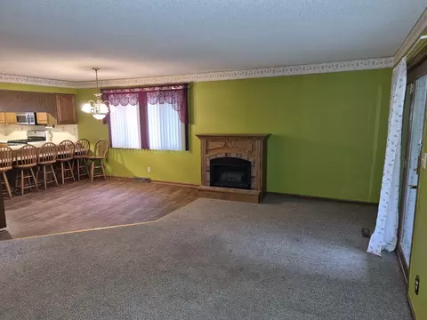 Living - 830 Lake Summerset Rd, Lake Summerset, IL 61019 photo 2 of 2