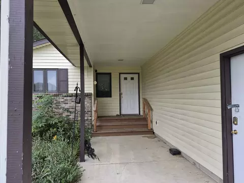 Exterior - 830 Lake Summerset Rd, Lake Summerset, IL 61019 photo 4 of 6