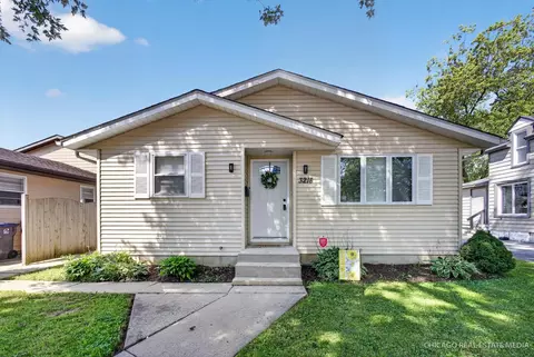 3218 Ezra Ave, Zion, IL 60099