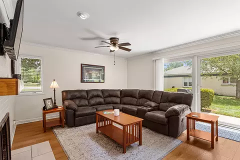Living - 4 Fields E #0, Champaign, IL 61822 photo 1 of 3
