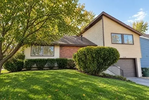 3303 Charlemagne Ave, Hazel Crest, IL 60429