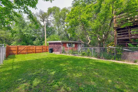 Exterior - 306 E 118th St, Chicago, IL 60628 photo 7 of 8