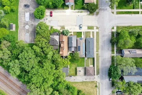 View/Area - 306 E 118th St, Chicago, IL 60628 photo 8 of 9