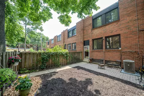 Exterior - 934 E 55th St, Chicago, IL 60615 photo 3 of 4