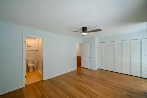 Bedroom - 934 E 55th St, Chicago, IL 60615 photo 2 of 4