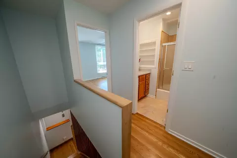 Entry Way - 934 E 55th St, Chicago, IL 60615 photo 2 of 2