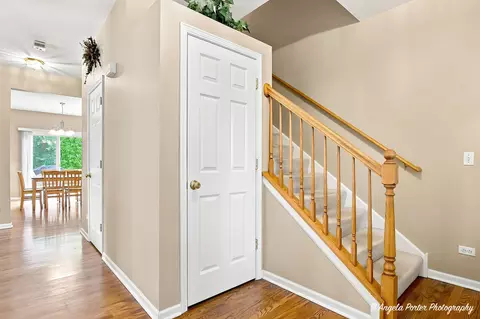 Entry Way - 4707 Joyce Ln, Mchenry, IL 60050 photo 2 of 2