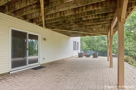 Exterior - 4707 Joyce Ln, Mchenry, IL 60050 photo 3 of 13