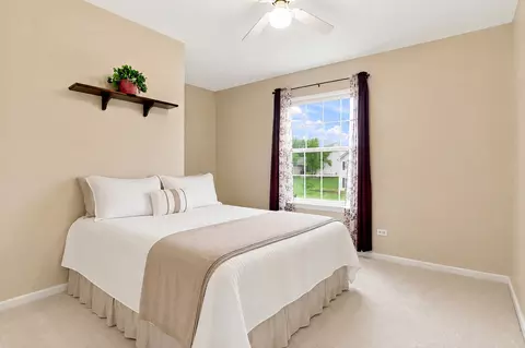 Bedroom - 4707 Joyce Ln, Mchenry, IL 60050 photo 7 of 7