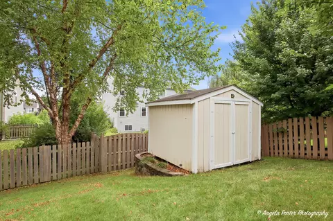 Exterior - 4707 Joyce Ln, Mchenry, IL 60050 photo 11 of 13