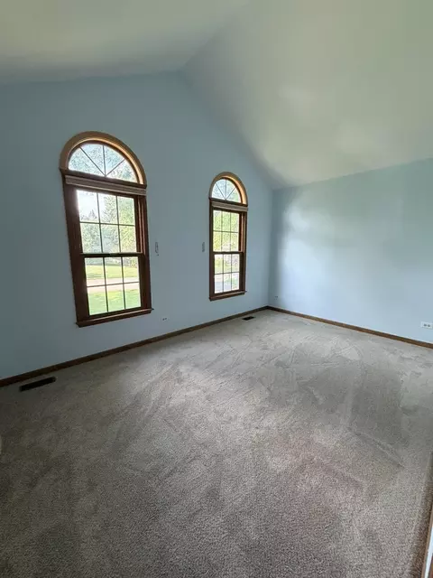 Other - 1335 Gaslight Dr, Algonquin, IL 60102 photo 2 of 3