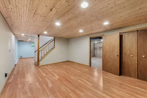 Other - 1335 Gaslight Dr, Algonquin, IL 60102 photo 3 of 3