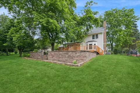 Exterior - 1335 Gaslight Dr, Algonquin, IL 60102 photo 8 of 8