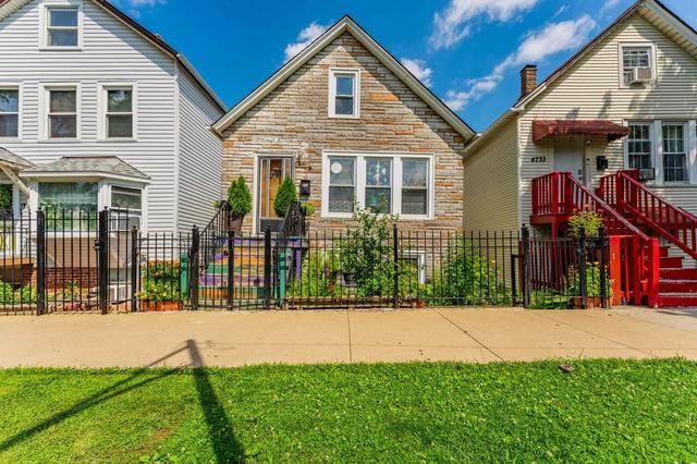 4731 S Honore St, Chicago, IL 60609