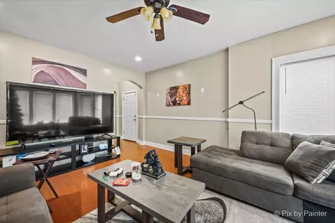 Living - 7227 S Rhodes Ave, Chicago, IL 60619 photo 3 of 4