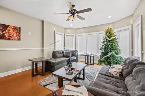 Living - 7227 S Rhodes Ave, Chicago, IL 60619 photo 2 of 4