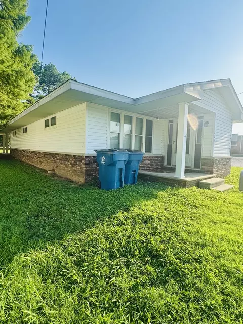 Other - 404 W 9th St, Christopher, IL 62822 photo 1 of 7