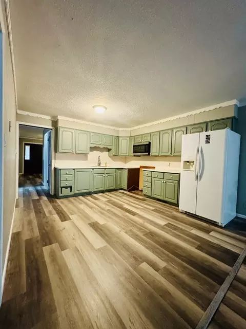 Kitchen - 404 W 9th St, Christopher, IL 62822 photo 3 of 3