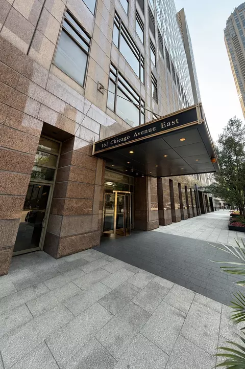161 E Chicago Ave #36G, Chicago, IL 60611