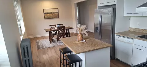 Kitchen - 815 E 53rd St #3, Chicago, IL 60615 photo 2 of 2