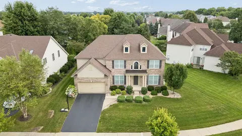 View/Area - 12237 Winterberry Ln, Plainfield, IL 60585 photo 3 of 6