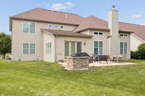 Exterior - 12237 Winterberry Ln, Plainfield, IL 60585 photo 5 of 6