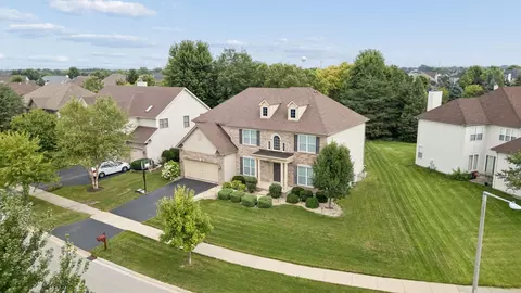 View/Area - 12237 Winterberry Ln, Plainfield, IL 60585 photo 1 of 6