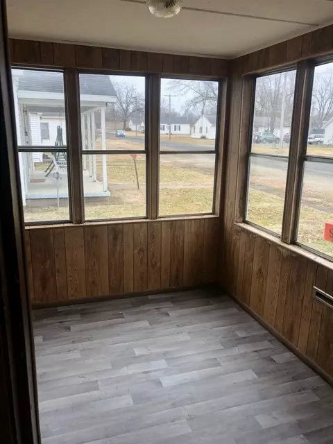 Exterior - 708 E 11th St, Centralia, IL 62801 photo 5 of 5