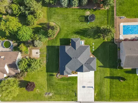 View/Area - 3172 Sun Valley Dr, Kankakee, IL 60901 photo 4 of 10