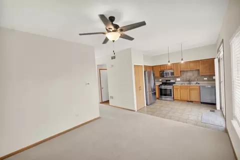 Living - 1402 Fabiola Ct, Minooka, IL 60447 photo 4 of 4