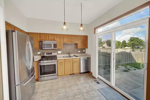 Kitchen - 1402 Fabiola Ct, Minooka, IL 60447 photo 1 of 1