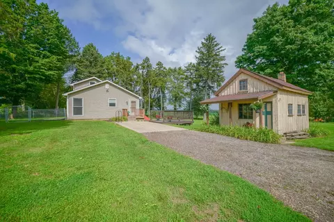Exterior - 13855 W State Rd, Pecatonica, IL 61063 photo 3 of 12