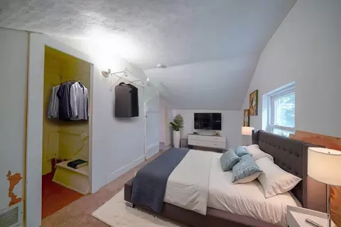 Bedroom - 13855 W State Rd, Pecatonica, IL 61063 photo 1 of 2