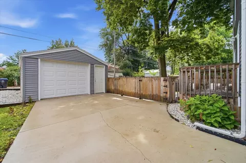 Other - 609 E Olive St, Bloomington, IL 61701 photo 12 of 12