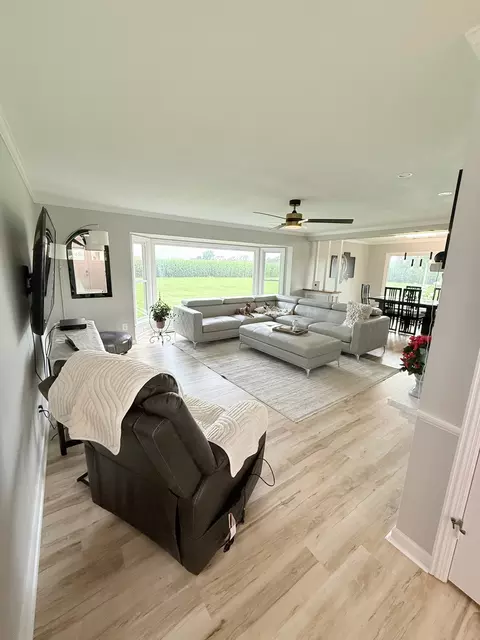 Living - 301 Stouffer Rd, Sterling, IL 61081 photo 2 of 2